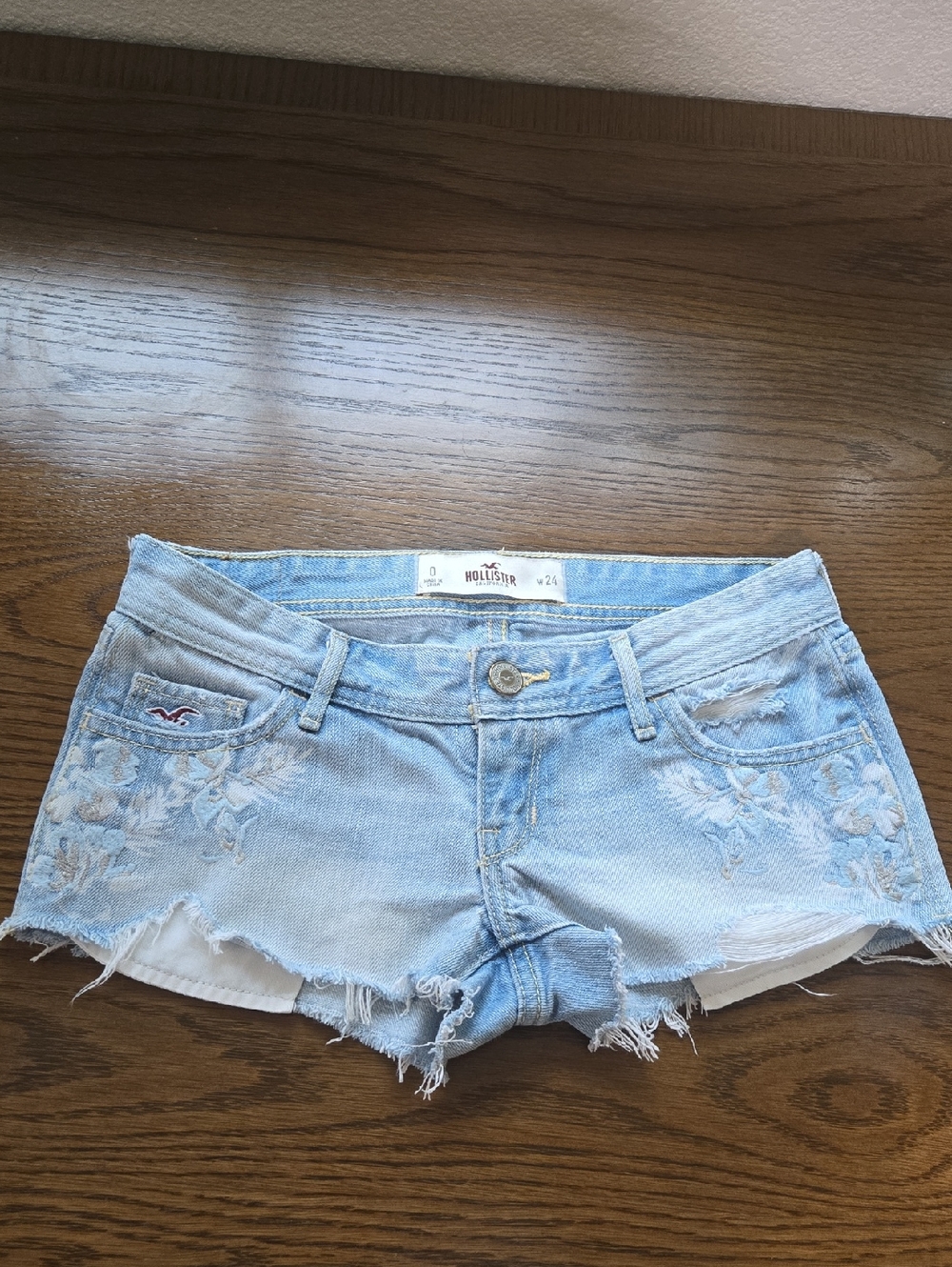 Hollister Light Wash Floral Embroidered Denim Shorts
